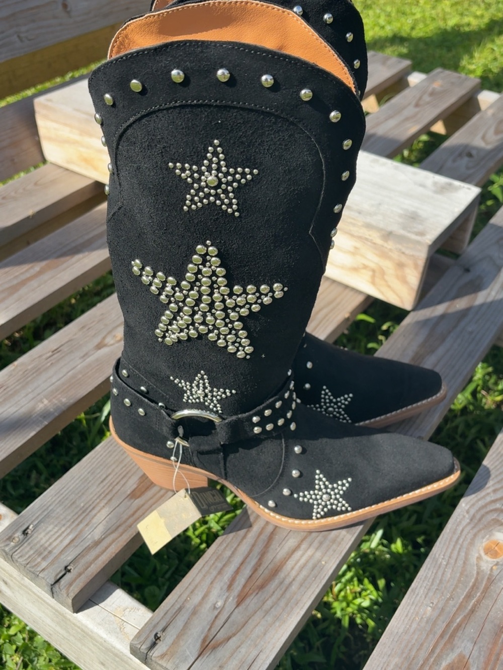 dingo Black Studded Star Western Boots